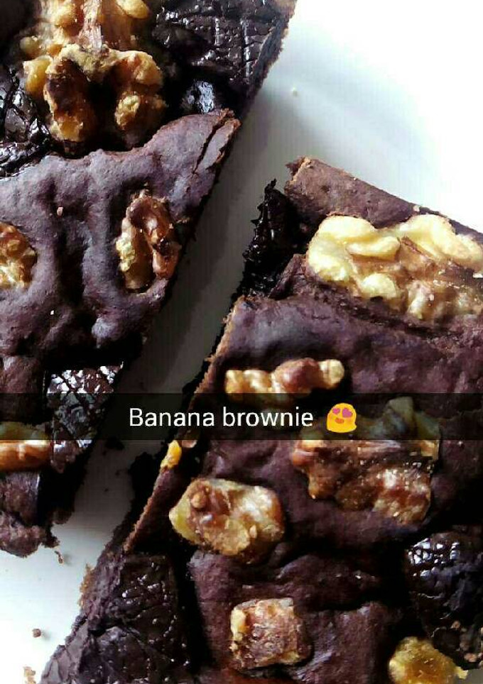 Una foto de Brownie de plátano saludable