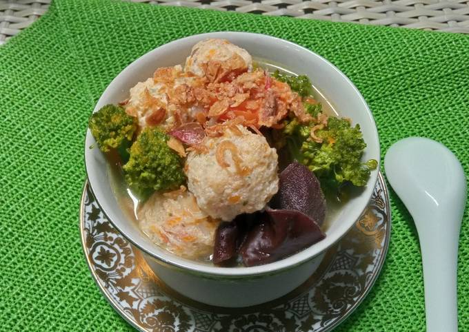 Bakso lohoa ala mama Eva