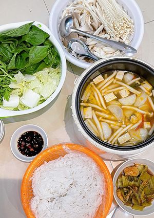Hình của món Lẩu nấm chay.