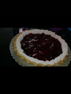 Una foto de Tarta de frutilla con crema
