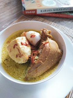 Foto resep Opor Ayam Tahu Telur Puyuh