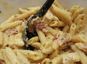 A picture of chicken ranch pasta