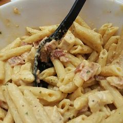 A picture of Chicken Bacon Ranch Pasta.
