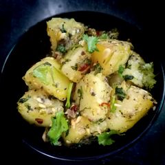 A picture of Indian Style Butter Garlic Potato.