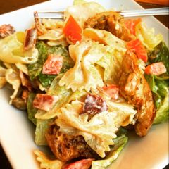 A picture of BLT Pasta Salad with Chicken & Ranch Dressing.