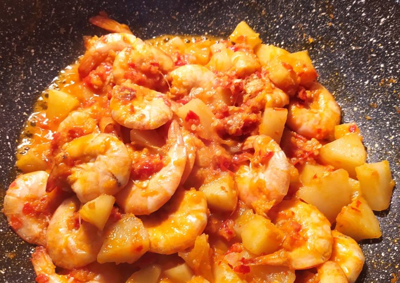 Balado Udang Kentang