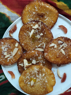 मालपुआ (malpua reicpe in Hindi) रेसिपी मुख्य फोटो