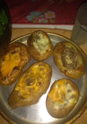 Una foto de Papas enteras rellenas