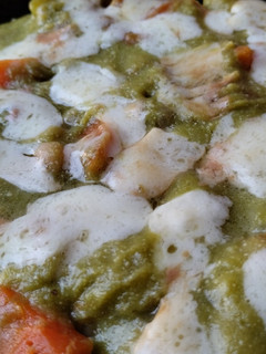 Una foto de Guatila/yota/cidra con salsa de puerro🥧 y queso🧀🌿🥬🌰