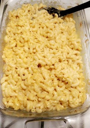 A picture of Oven baked mac n' cheese.