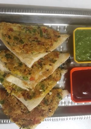 A picture of Bread rava toast.