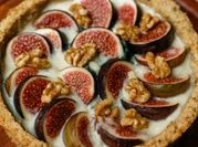 Una foto di torta di pane