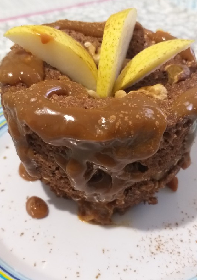 Una foto de Mug cake de cacao y pera (sin harina blanca y riquísima!)