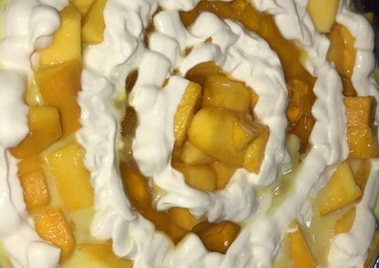 Creamy mango delight