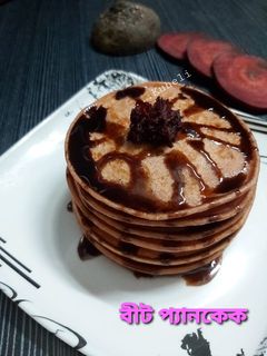বিটরুট প্যানকেক(beetroot pancake recipe in bengali) রেসিপির প্রধান ছবি