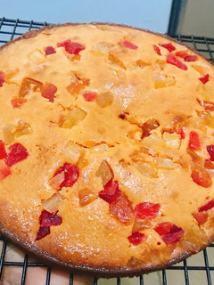 A picture of Fruit cake.