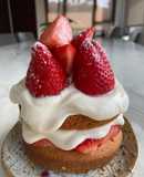 不害怕失敗的草莓鮮奶油裸蛋糕