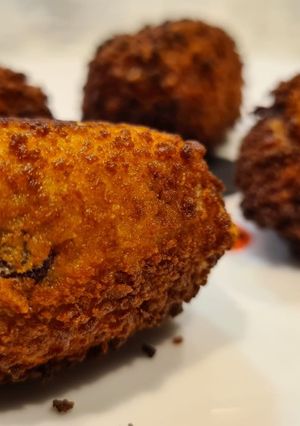 Foto principal de Croquetas de cecina y puerros