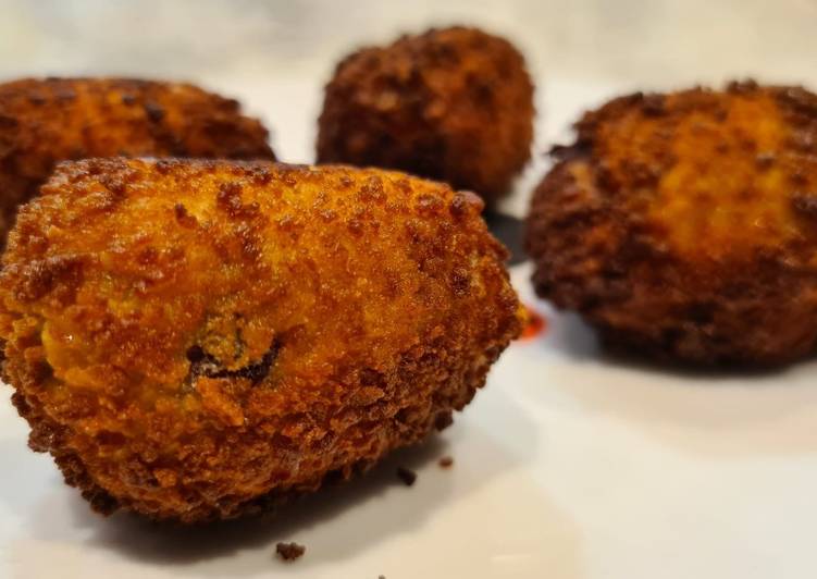 Croquetas de cecina y puerros