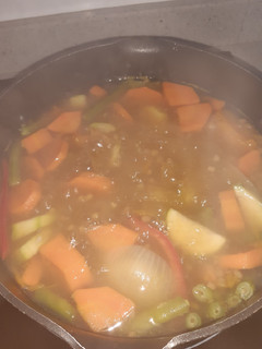 Una foto de Verduras con lentejas