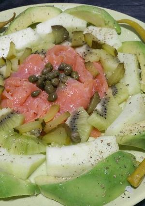 A picture of Celebration salad 🍾.
