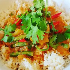 A picture of Thai red chicken curry #helpfulcook.