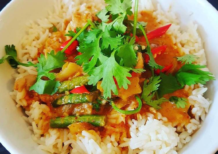 Simple Way to Prepare Ultimate Thai red chicken curry #helpfulcook