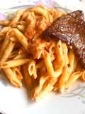 Masa corta (Penne) con salsa de rocoto