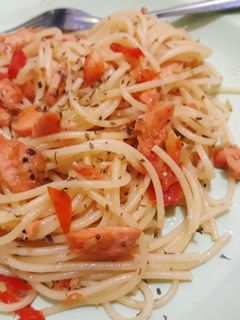 Foto resep Spaghetti Aglio Olio Salmon