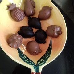A picture of Almond chocolate candy.