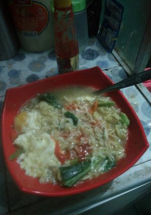 Foto resep Mie instan tumis" pedas