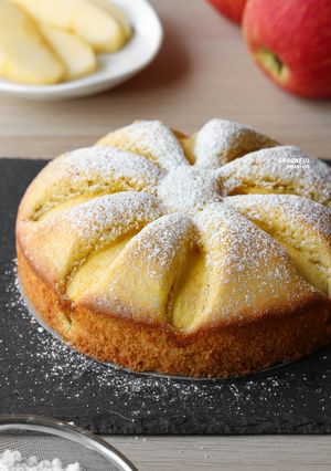 A picture of Apple Almond Cake.