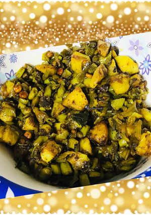 A picture of Stir fried French beans & potatoes.