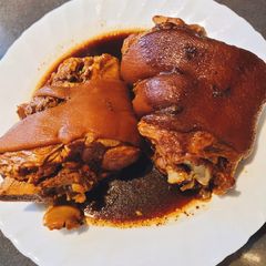 A picture of Stew Trotter.