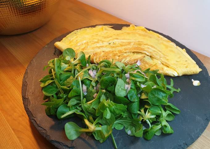 Omelette crémeuse eu fromage frais