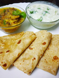 தேங்காய்ப்பால் மஸ்ரூம் கிரேவி செய்முறை முக்கிய புகைப்படம்