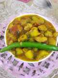 Aloo makhana jhol