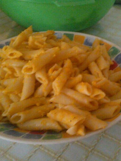 Una foto de Pasta con salsa de calabaza y puerro