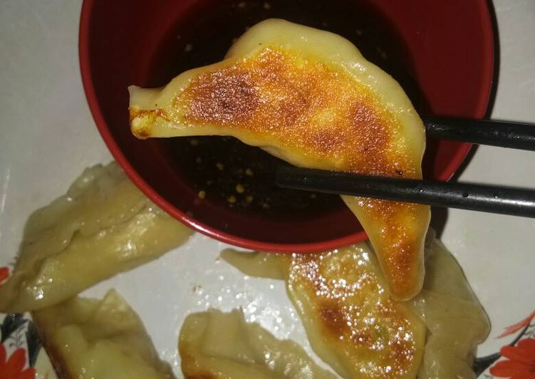 Bagaimana Membuat Chicken gyoza yang Bisa Manjain Lidah