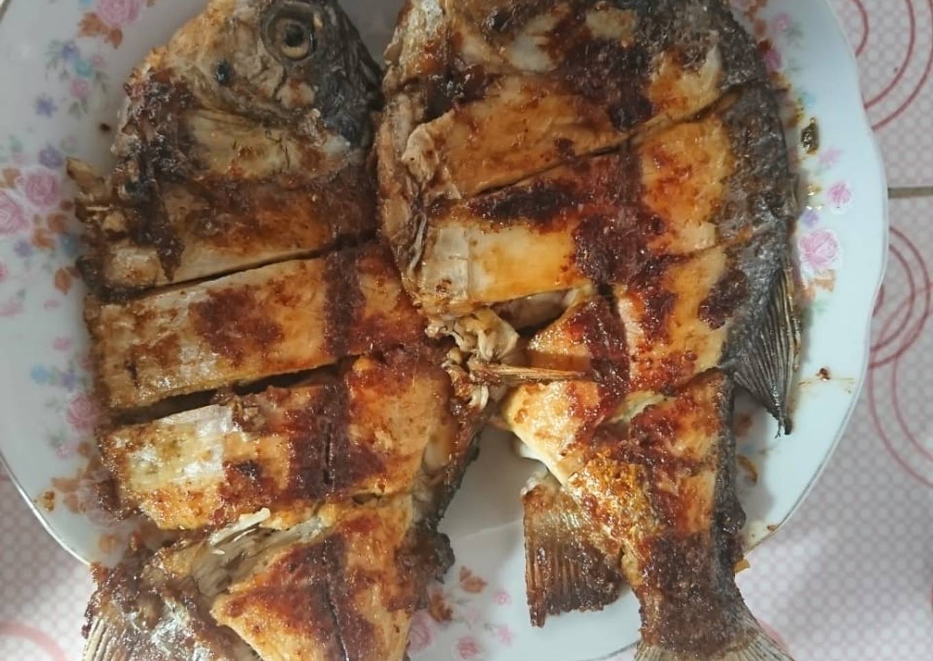 8. Ikan Bawal Panggang Teflon