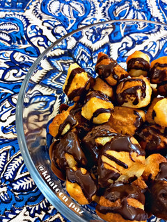 عکسی از دستور پیراشکی لقمه ای خاتون پز🍩🙈
