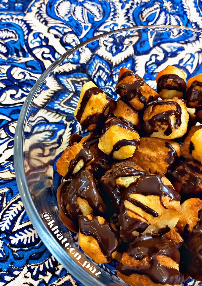 عکسی از دستور پیراشکی لقمه ای خاتون پز🍩🙈