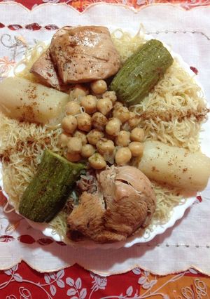 صورة لوصفة رشتة جزائرية على الطريقة العاصمية 👍👍👍