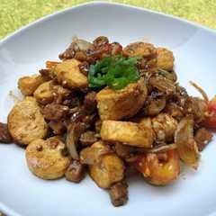 A picture of Beef Tofu Teriyaki.