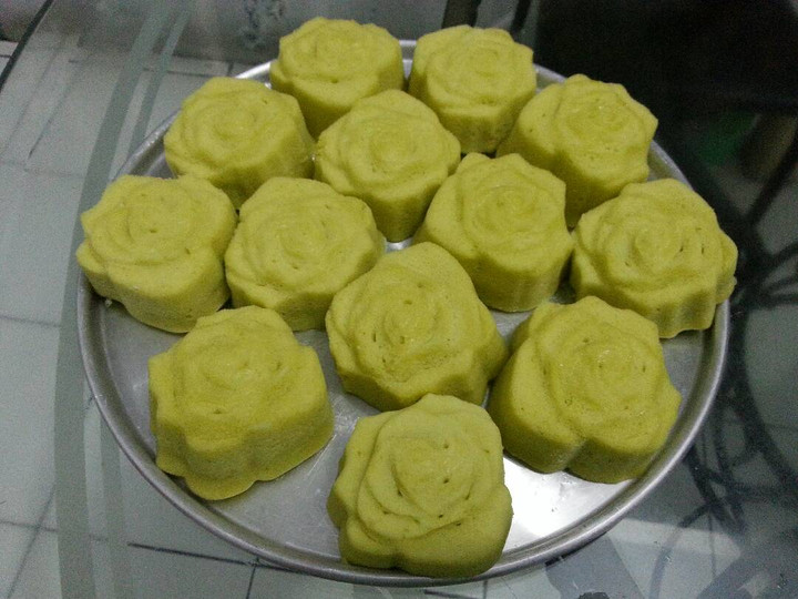 Bagaimana Membuat Bolu Kukus Pandan Sederhana Anti Gagal