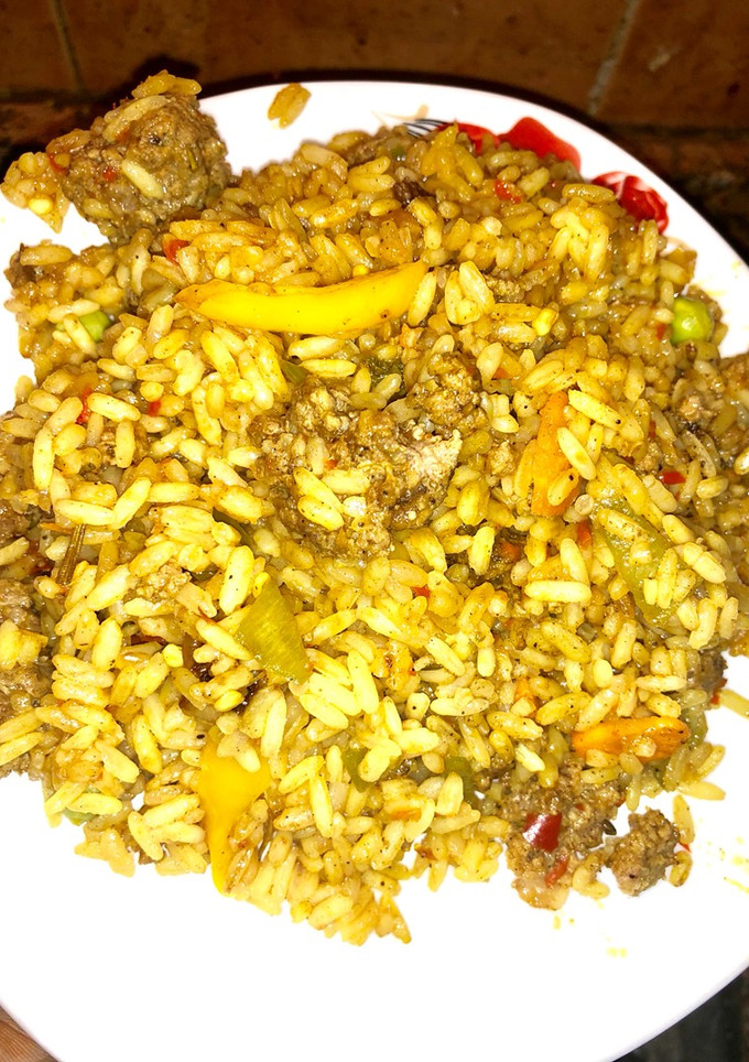 A picture of Simple minced meat jollof rice.