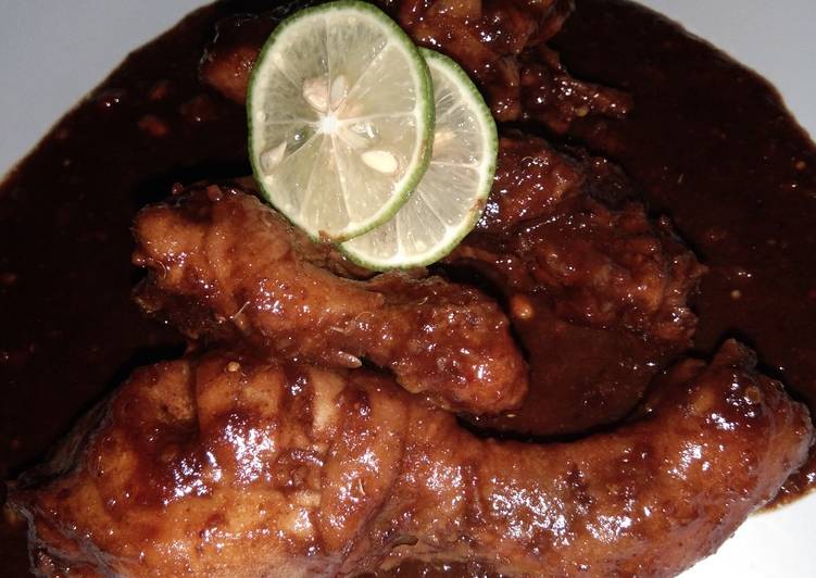 makanan Ayam bumbu sate instan ala bumbu nasi goreng kobe Jadi, Lezat Sekali