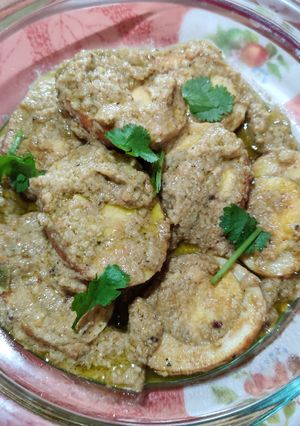 A picture of Egg Malai Curry.
