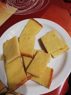 Una foto de Fainá de queso