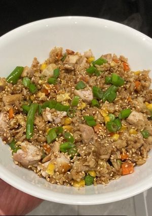 A picture of Easy Chicken Fried Rice.